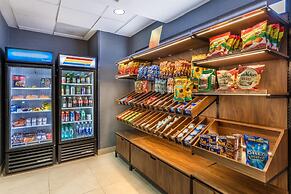 Hampton Inn & Suites Moreno Valley