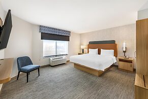 Hampton Inn & Suites Moreno Valley