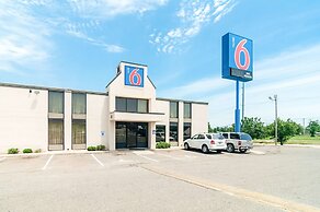 Motel 6 Oklahoma City, OK - South