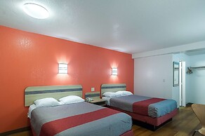 Motel 6 Oklahoma City, OK - South