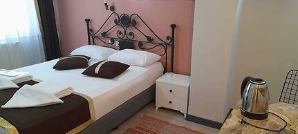Emirhan Inn Apartment & Suites