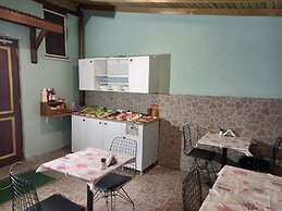 Emirhan Inn Apartment & Suites