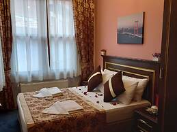 Emirhan Inn Apartment & Suites
