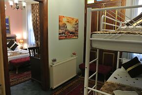 Emirhan Inn Apartment & Suites