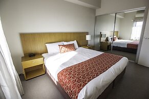 Gladstone Downtown Central Apartment Hotel