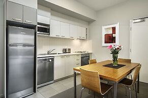 Gladstone Downtown Central Apartment Hotel