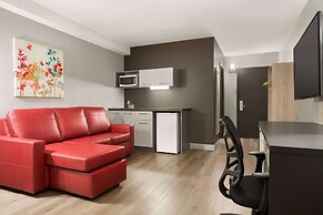 Travelodge by Wyndham Alma