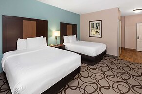 La Quinta Inn & Suites by Wyndham Fort Worth - Lake Worth