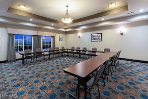 La Quinta Inn & Suites by Wyndham Fort Worth - Lake Worth