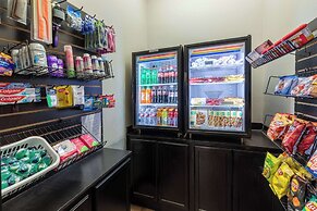 La Quinta Inn & Suites by Wyndham Fort Worth - Lake Worth