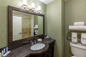La Quinta Inn & Suites by Wyndham Fort Worth - Lake Worth