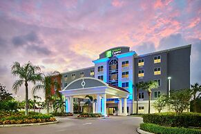 Holiday Inn Express & Suites Port St. Lucie West, an IHG Hotel