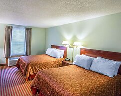 Rodeway Inn Lakeville