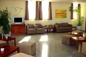 Pombeira Hotel