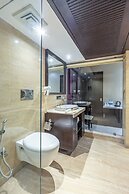 Hotel Emperor Palms at Karol Bagh