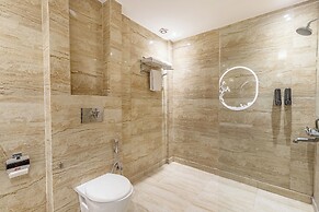 Hotel Emperor Palms at Karol Bagh