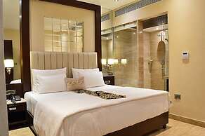 Hotel Emperor Palms at Karol Bagh