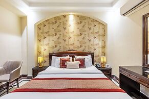 Hotel Emperor Palms at Karol Bagh