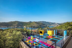 Valamar Lacroma Hotel