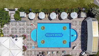 Hotel Palace