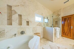 Belizean Cove Estates