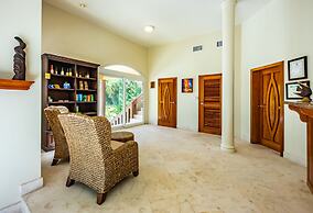 Belizean Cove Estates