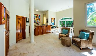 Belizean Cove Estates