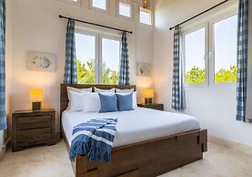 Belizean Cove Estates