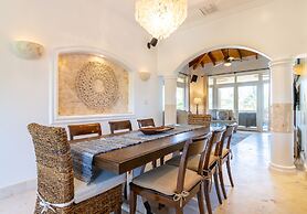 Belizean Cove Estates