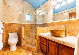 Belizean Cove Estates