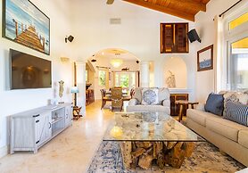 Belizean Cove Estates