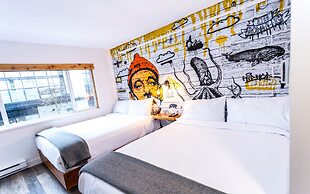 Crash Hotel Squamish