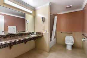 Quality Inn Lomita - Los Angeles South Bay
