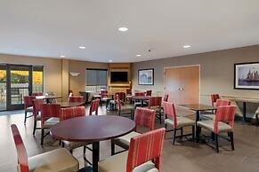 Comfort Suites Suffolk - Chesapeake