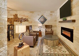 Comfort Suites Arlington - Entertainment District