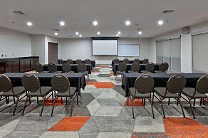 Comfort Suites Arlington - Entertainment District