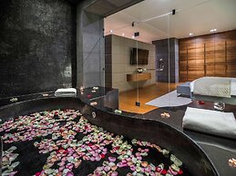 La Cigale Hotel Managed by Accor