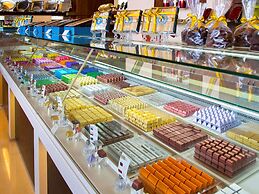 La Cigale Hotel Managed by Accor