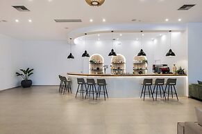 White Olive Marine Aquapark - All Inclusive