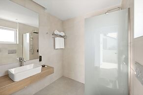 White Olive Marine Aquapark - All Inclusive