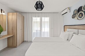 White Olive Marine Aquapark - All Inclusive