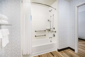 Hampton Inn & Suites West Sacramento