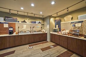 Holiday Inn Express Suites Beeville by IHG