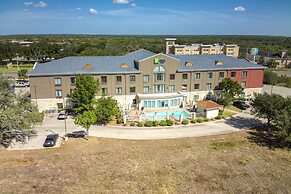 Holiday Inn Express Suites Beeville by IHG
