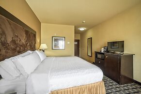 Holiday Inn Express Suites Beeville by IHG