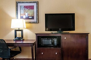 Quality Inn & Suites Slidell
