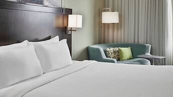 Courtyard by Marriott Portland City Center