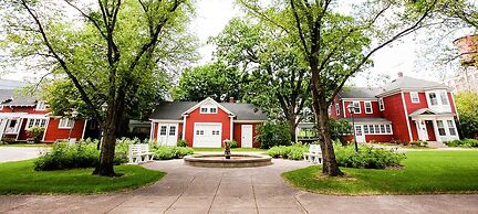 Embassy Suites by Hilton Minneapolis North