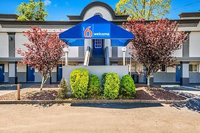 Motel 6 Toms River, NJ - Near Seaside Heights