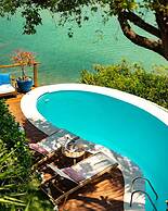 Insolito Boutique Hotel